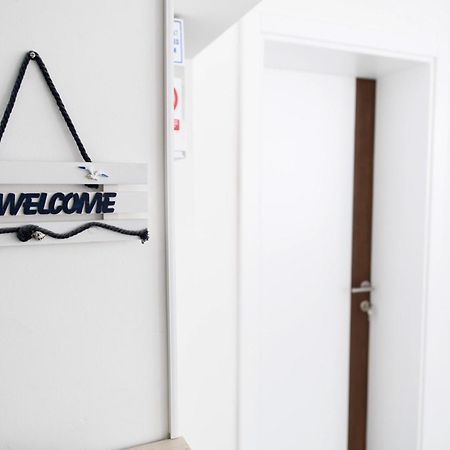 Apartments Near Central Beach With Free Parking Makarska Exterior foto
