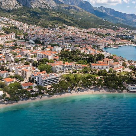 Apartments Near Central Beach With Free Parking Makarska Exterior foto
